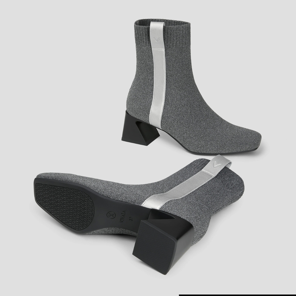 Vivaia Boots Rafaella 8.5 - Picture 3 of 5
